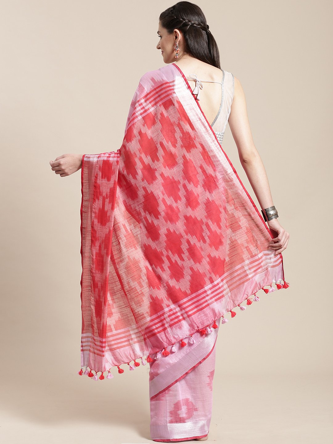 Linen Handwoven Saree and Blouse-Saree-Kalakari India-ALBGSA0030-Hand Woven, Linen, Sarees, Sustainable Fabrics, Traditional Weave-[Linen,Ethnic,wear,Fashionista,Handloom,Handicraft,Indigo,blockprint,block,print,Cotton,Chanderi,Blue, latest,classy,party,bollywood,trendy,summer,style,traditional,formal,elegant,unique,style,hand,block,print, dabu,booti,gift,present,glamorous,affordable,collectible,Sari,Saree,printed, holi, Diwali, birthday, anniversary, sustainable, organic, scarf, online, low pri