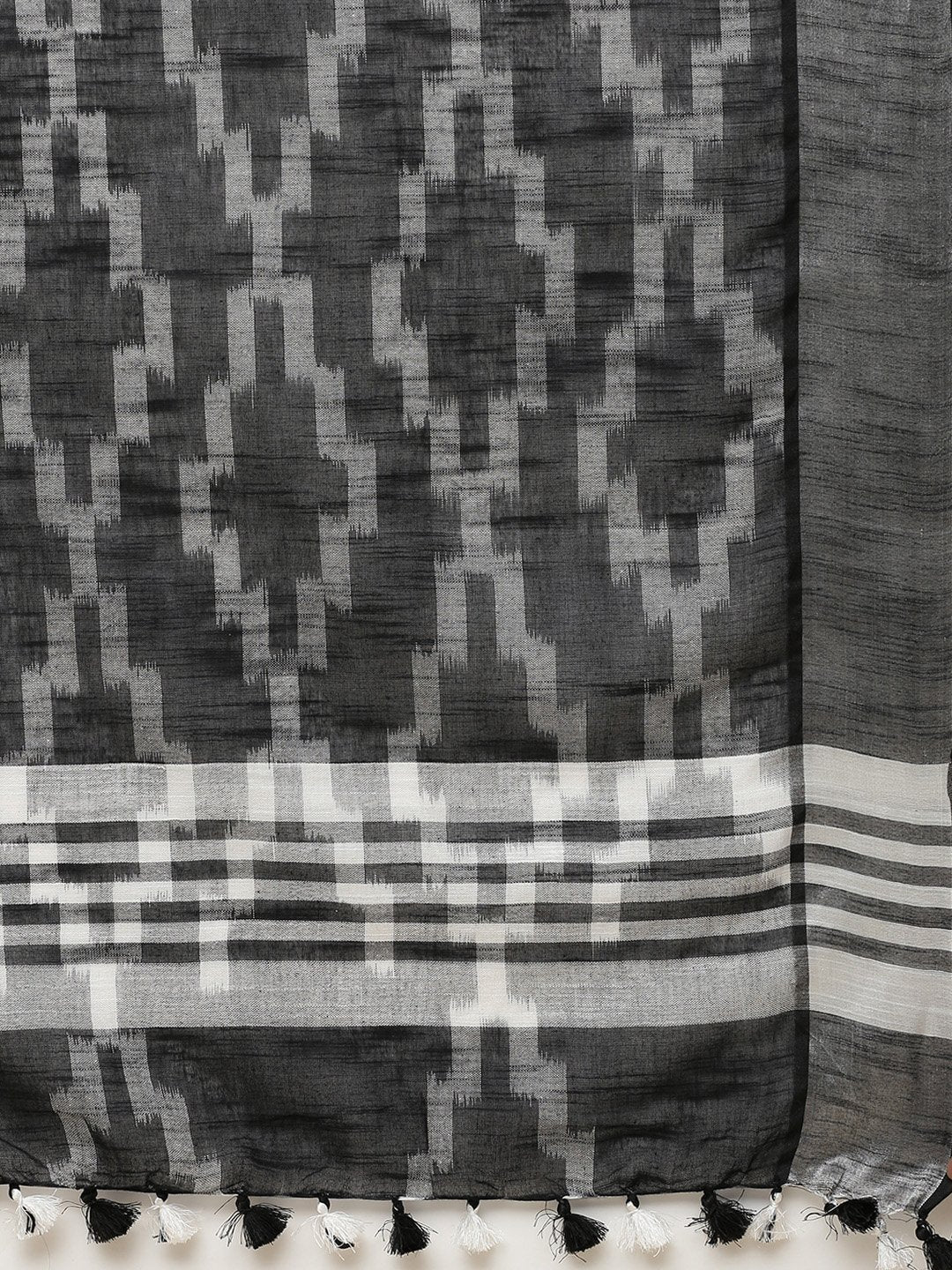 Linen Handwoven Saree and Blouse-Saree-Kalakari India-ALBGSA0036-Hand Woven, Linen, Sarees, Sustainable Fabrics, Traditional Weave-[Linen,Ethnic,wear,Fashionista,Handloom,Handicraft,Indigo,blockprint,block,print,Cotton,Chanderi,Blue, latest,classy,party,bollywood,trendy,summer,style,traditional,formal,elegant,unique,style,hand,block,print, dabu,booti,gift,present,glamorous,affordable,collectible,Sari,Saree,printed, holi, Diwali, birthday, anniversary, sustainable, organic, scarf, online, low pri