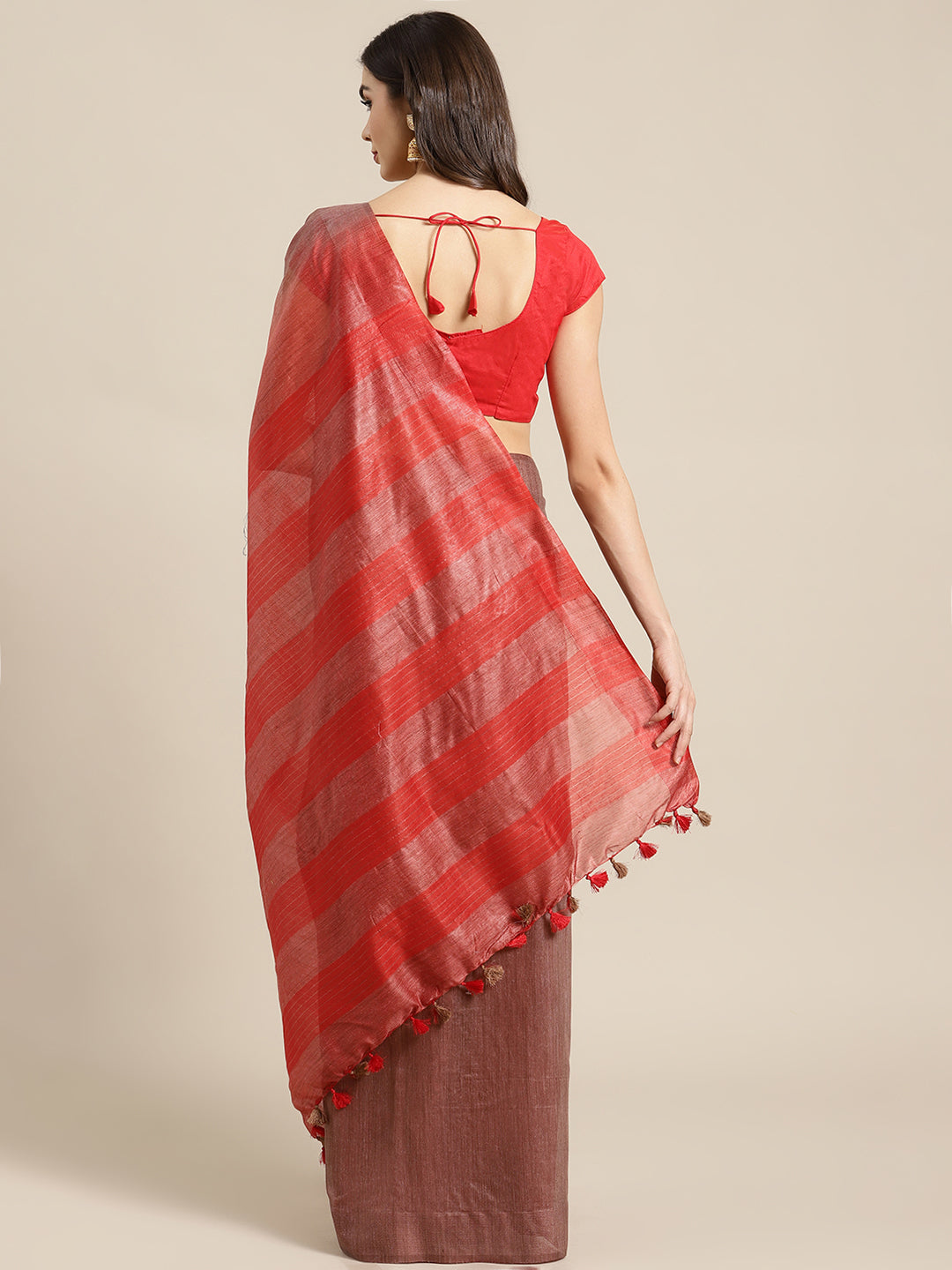 Brown and Red, Kalakari India Bhagalpuri Silk Blend Woven Design Saree with Blouse ALBGSA0113-Saree-Kalakari India-ALBGSA0113-Bhagalpuri, Geographical Indication, Hand Crafted, Heritage Prints, Jute, Natural Dyes, Red, Sarees, Silk Blend, Sustainable Fabrics, Woven, Yellow-[Linen,Ethnic,wear,Fashionista,Handloom,Handicraft,Indigo,blockprint,block,print,Cotton,Chanderi,Blue, latest,classy,party,bollywood,trendy,summer,style,traditional,formal,elegant,unique,style,hand,block,print, dabu,booti,gift