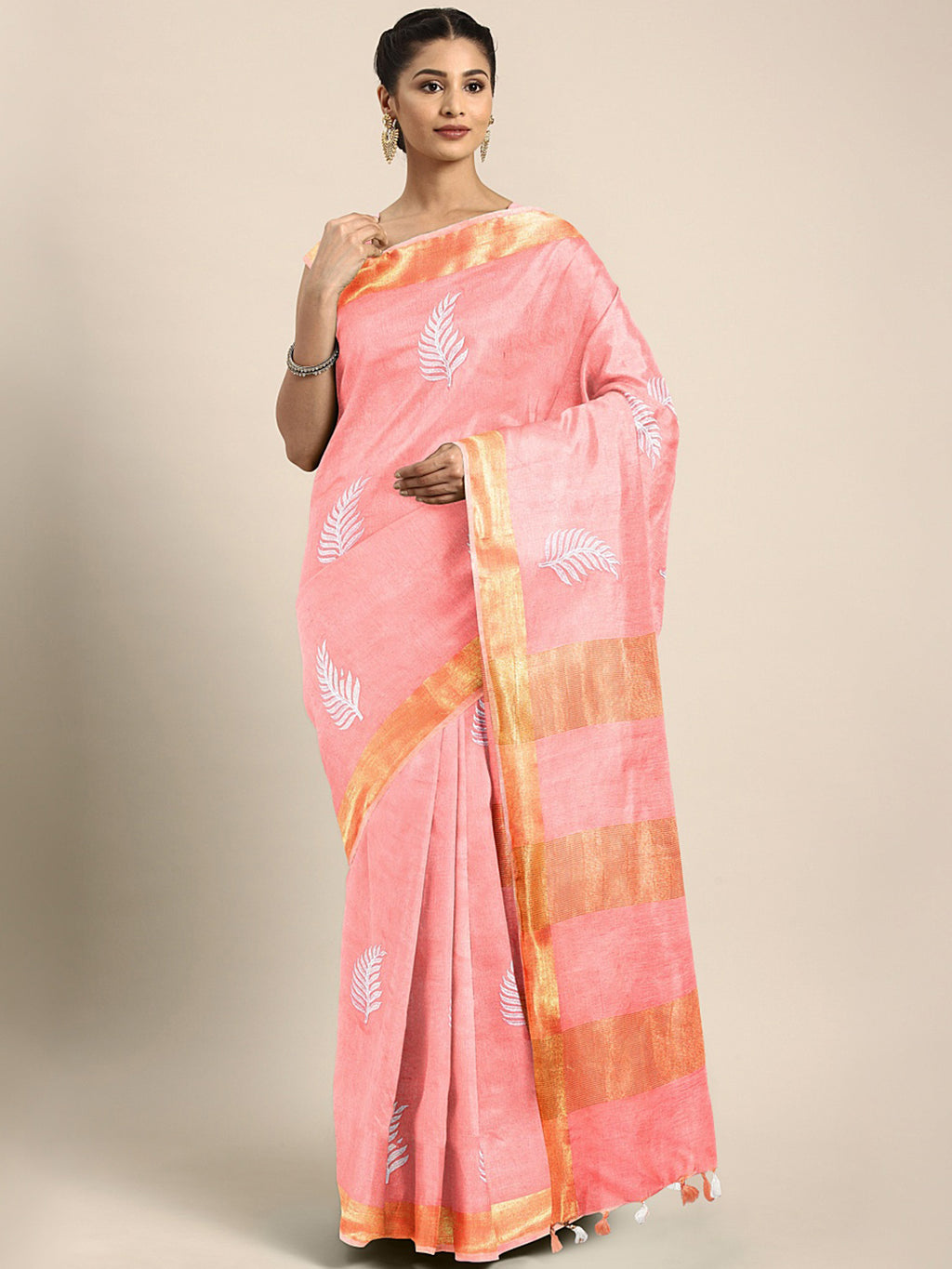 Kalakari India Kota Silk Embroidered Saree With Blouse ALBGSA0167-Saree-Kalakari India-ALBGSA0167-Geographical Indication, Hand Crafted, Heritage Prints, Linen, Natural Dyes, Pure Cotton, Sarees, Sustainable Fabrics, Woven-[Linen,Ethnic,wear,Fashionista,Handloom,Handicraft,Indigo,blockprint,block,print,Cotton,Chanderi,Blue, latest,classy,party,bollywood,trendy,summer,style,traditional,formal,elegant,unique,style,hand,block,print, dabu,booti,gift,present,glamorous,affordable,collectible,Sari,Sare