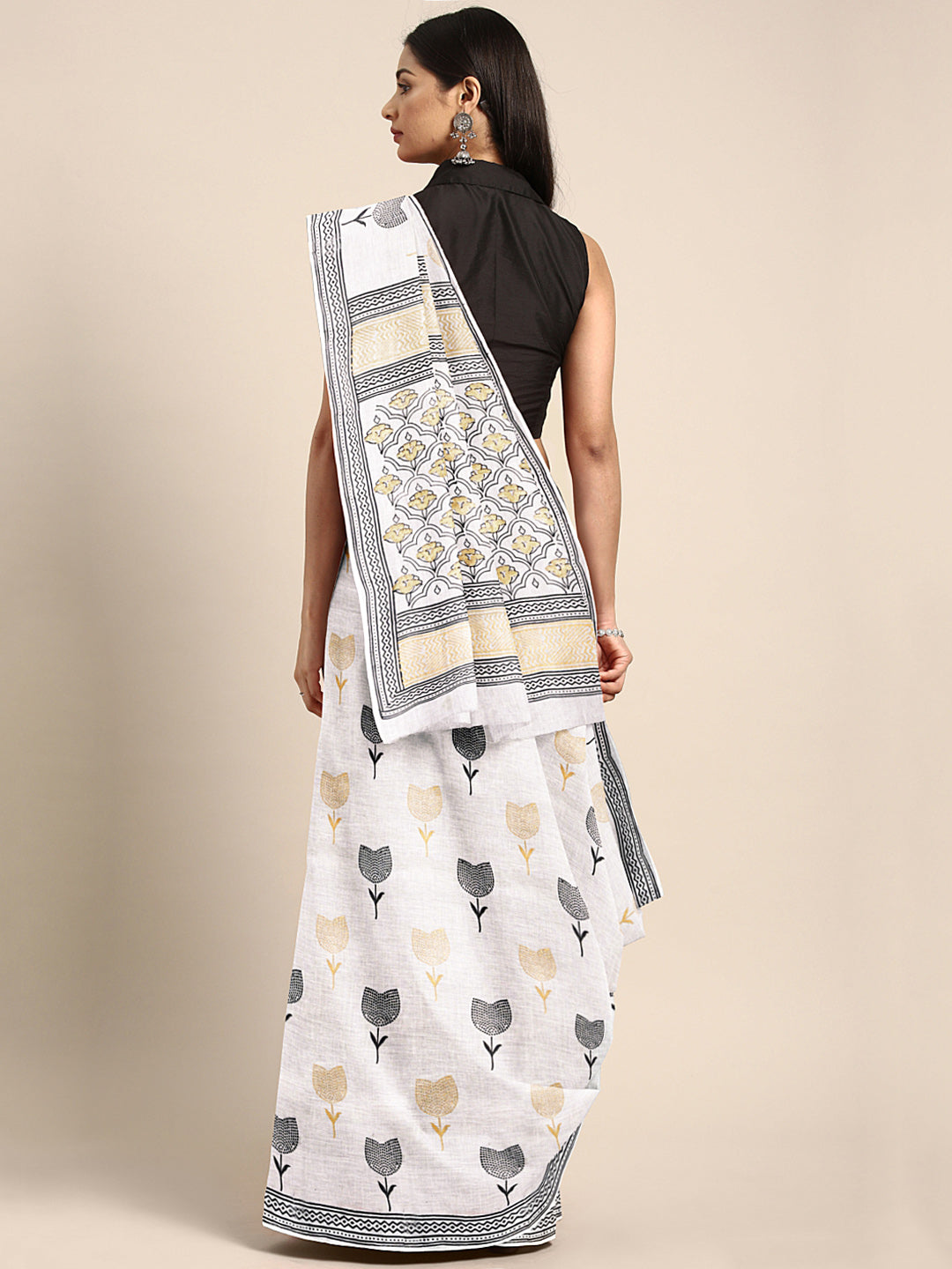 Off-White & Black Hand block Print Handcrafted Cotton Saree-Saree-Kalakari India-BAPASA0086-Cotton, Dabu, Geographical Indication, Hand Blocks, Hand Crafted, Heritage Prints, Sarees, Sustainable Fabrics-[Linen,Ethnic,wear,Fashionista,Handloom,Handicraft,Indigo,blockprint,block,print,Cotton,Chanderi,Blue, latest,classy,party,bollywood,trendy,summer,style,traditional,formal,elegant,unique,style,hand,block,print, dabu,booti,gift,present,glamorous,affordable,collectible,Sari,Saree,printed, holi, Diw