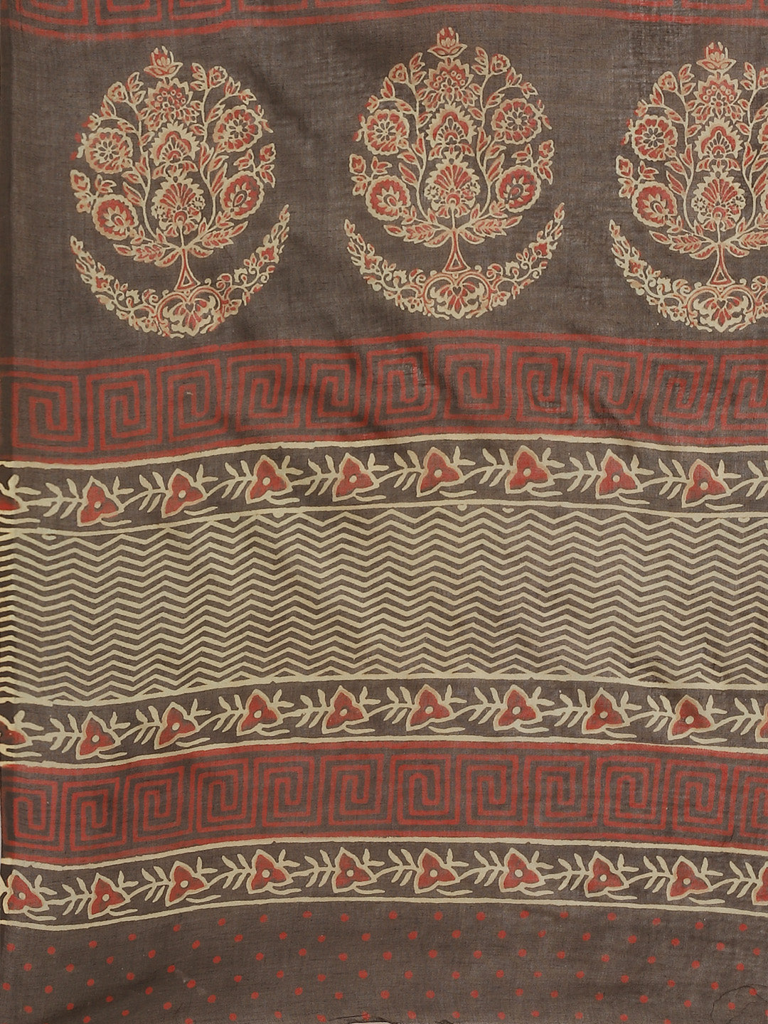 Grey and White, Kalakari India Pure Cotton Hand Block Printed Saree and Blouse BAPASA0096-Saree-Kalakari India-BAPASA0096-Block Print, Cotton, Geographical Indication, Hand Crafted, Heritage Prints, Natural Dyes, Red, Sarees, Sustainable Fabrics, Woven, Yellow-[Linen,Ethnic,wear,Fashionista,Handloom,Handicraft,Indigo,blockprint,block,print,Cotton,Chanderi,Blue, latest,classy,party,bollywood,trendy,summer,style,traditional,formal,elegant,unique,style,hand,block,print, dabu,booti,gift,present,glam