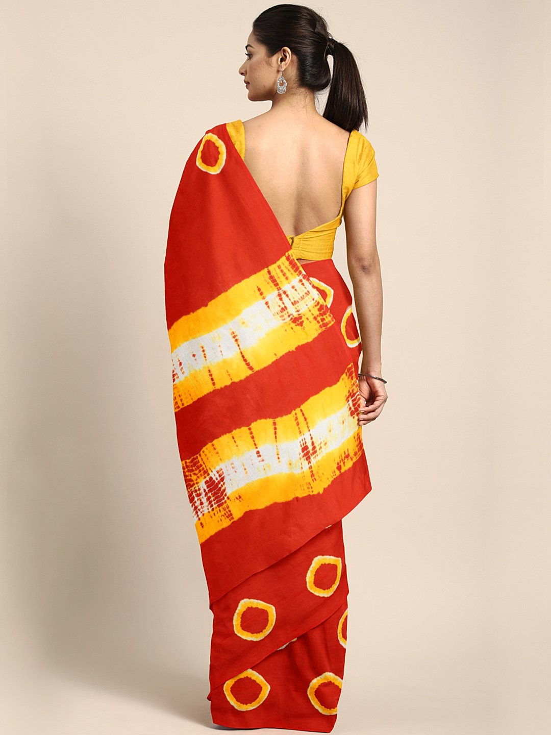 Red & Beige Tie & Dyed Handcrafted Cotton Saree-Saree-Kalakari India-BHKPSA0037-Cotton, Dabu, Geographical Indication, Hand Blocks, Hand Crafted, Heritage Prints, Indigo, Natural Dyes, Sarees, Sustainable Fabrics-[Linen,Ethnic,wear,Fashionista,Handloom,Handicraft,Indigo,blockprint,block,print,Cotton,Chanderi,Blue, latest,classy,party,bollywood,trendy,summer,style,traditional,formal,elegant,unique,style,hand,block,print, dabu,booti,gift,present,glamorous,affordable,collectible,Sari,Saree,printed,