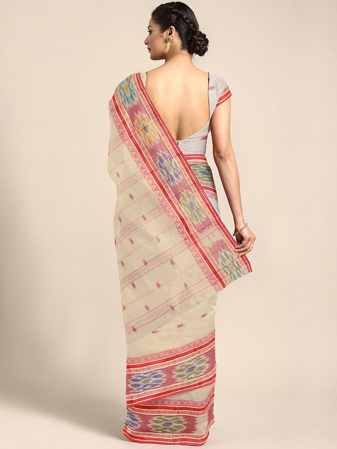 Peach Tant Woven Design Saree Without Blouse Piece DUTASA045 DUTASA045-Saree-Kalakari India-DUTASA045-Geographical Indication, Hand Crafted, Heritage Prints, Natural Dyes, Sarees, Silk Cotton, Sustainable Fabrics, Taant, Tant, West Bengal, Woven-[Linen,Ethnic,wear,Fashionista,Handloom,Handicraft,Indigo,blockprint,block,print,Cotton,Chanderi,Blue, latest,classy,party,bollywood,trendy,summer,style,traditional,formal,elegant,unique,style,hand,block,print, dabu,booti,gift,present,glamorous,affordabl