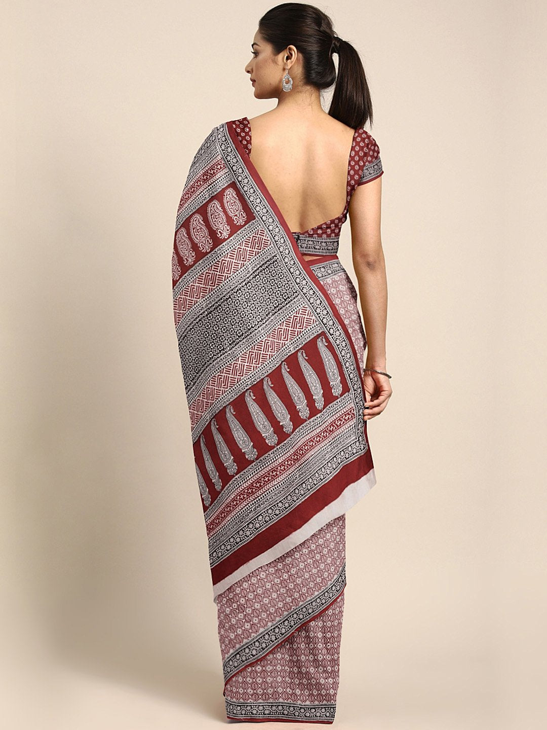 Off-White Maroon Printed Bagh Saree-Saree-Kalakari India-MRBASA0021-Bagh, Cotton, Geographical Indication, Hand Blocks, Hand Crafted, Heritage Prints, Natural Dyes, Sarees, Sustainable Fabrics-[Linen,Ethnic,wear,Fashionista,Handloom,Handicraft,Indigo,blockprint,block,print,Cotton,Chanderi,Blue, latest,classy,party,bollywood,trendy,summer,style,traditional,formal,elegant,unique,style,hand,block,print, dabu,booti,gift,present,glamorous,affordable,collectible,Sari,Saree,printed, holi, Diwali, birth