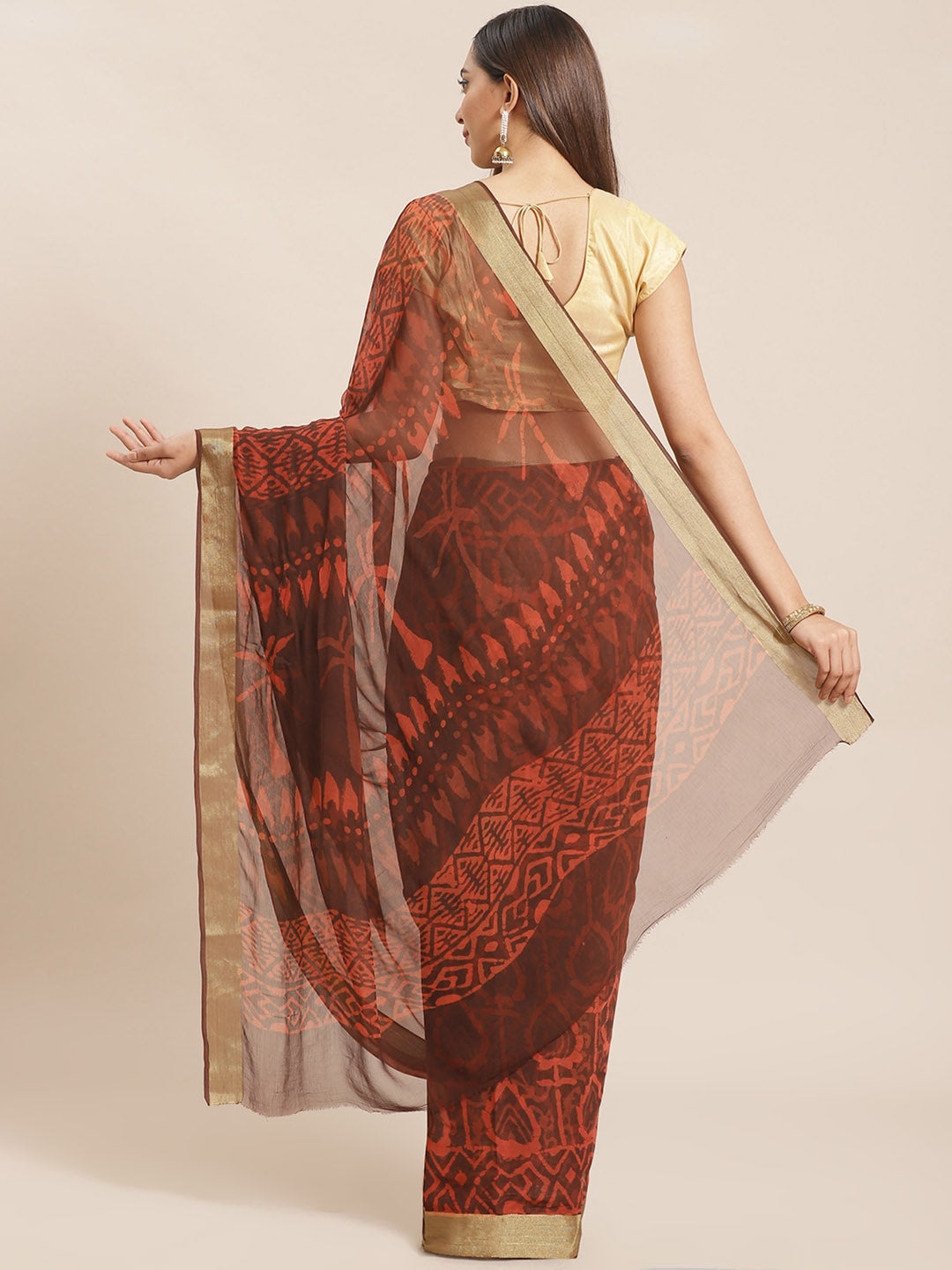 Red and Brown, Kalakari India Chiffon Handblock Printed Saree and Blouse RCBGSA0002-Saree-Kalakari India-RCBGSA0002-Chiffon, Geographical Indication, Hand Block, Hand Crafted, Heritage Prints, Natural Dyes, Red, Sarees, Sustainable Fabrics, Woven, Yellow-[Linen,Ethnic,wear,Fashionista,Handloom,Handicraft,Indigo,blockprint,block,print,Cotton,Chanderi,Blue, latest,classy,party,bollywood,trendy,summer,style,traditional,formal,elegant,unique,style,hand,block,print, dabu,booti,gift,present,glamorous,