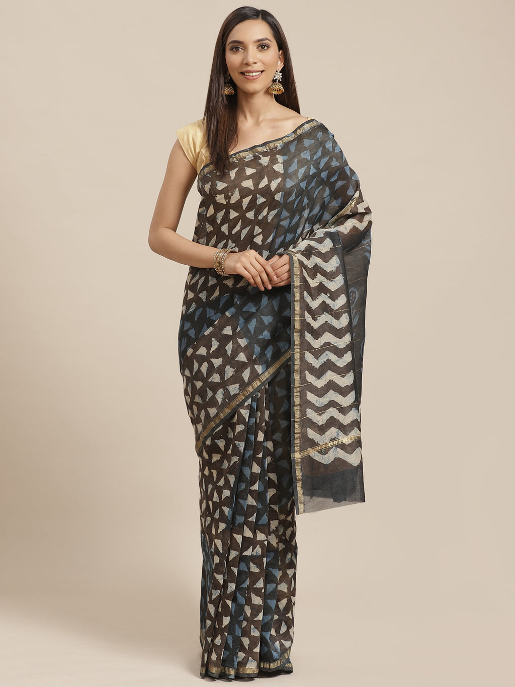 Grey and Off White, Kalakari India Pure Cotton Handblock Printed Saree and Blouse RCBGSA0014-Saree-Kalakari India-RCBGSA0014-Cotton, Geographical Indication, Hand Block, Hand Crafted, Heritage Prints, Natural Dyes, Red, Sarees, Sustainable Fabrics, Woven, Yellow-[Linen,Ethnic,wear,Fashionista,Handloom,Handicraft,Indigo,blockprint,block,print,Cotton,Chanderi,Blue, latest,classy,party,bollywood,trendy,summer,style,traditional,formal,elegant,unique,style,hand,block,print, dabu,booti,gift,present,gl