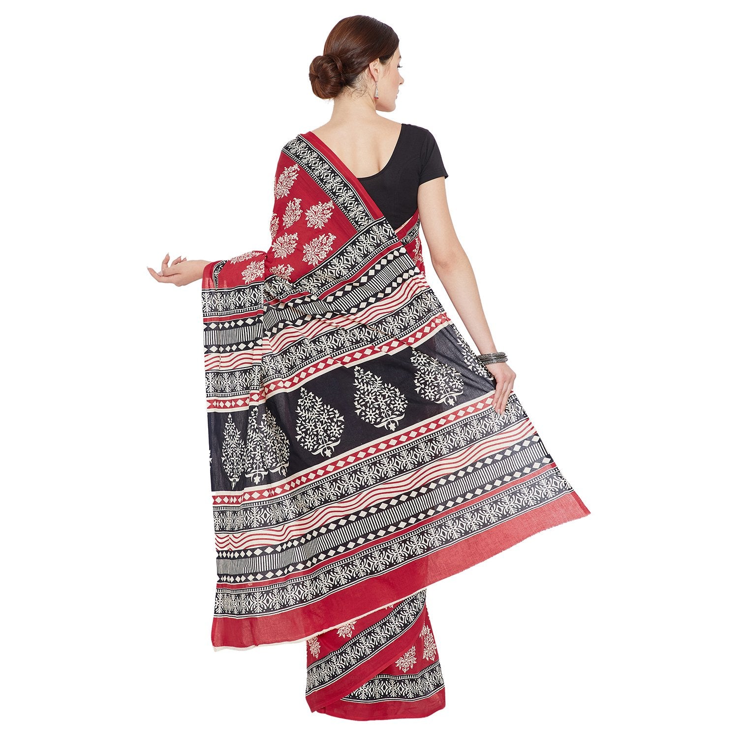Red & White Cotton Print Bagh Saree-Saree-Kalakari India-RDSNSA0117-Cotton, Geographical Indication, Hand Blocks, Hand Crafted, Heritage Prints, Sanganeri, Sustainable Fabrics-[Linen,Ethnic,wear,Fashionista,Handloom,Handicraft,Indigo,blockprint,block,print,Cotton,Chanderi,Blue, latest,classy,party,bollywood,trendy,summer,style,traditional,formal,elegant,unique,style,hand,block,print, dabu,booti,gift,present,glamorous,affordable,collectible,Sari,Saree,printed, holi, Diwali, birthday, anniversary,
