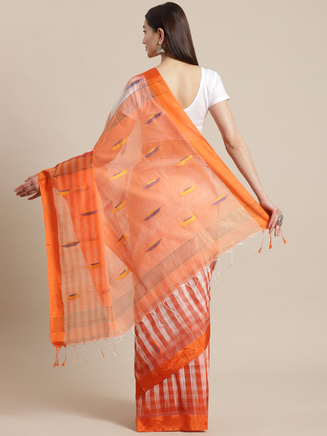 White and Orange, Kalakari India Cotton Silk White Hand crafted saree with blouse SHBESA0002-Saree-Kalakari India-SHBESA0002-Bengal, Cotton, Geographical Indication, Hand Crafted, Heritage Prints, Ikkat, Natural Dyes, Red, Sarees, Sustainable Fabrics, Woven, Yellow-[Linen,Ethnic,wear,Fashionista,Handloom,Handicraft,Indigo,blockprint,block,print,Cotton,Chanderi,Blue, latest,classy,party,bollywood,trendy,summer,style,traditional,formal,elegant,unique,style,hand,block,print, dabu,booti,gift,present