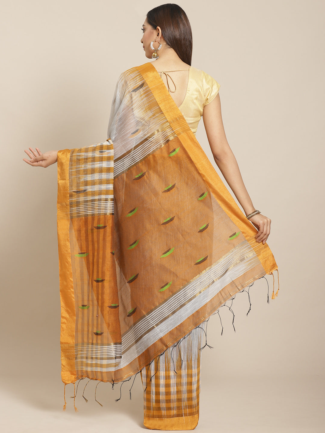 Grey and Maroon, Kalakari India Cotton Silk Grey Hand crafted saree with blouse SHBESA0013-Saree-Kalakari India-SHBESA0013-Bengal, Cotton, Geographical Indication, Hand Crafted, Heritage Prints, Ikkat, Natural Dyes, Red, Sarees, Sustainable Fabrics, Woven, Yellow-[Linen,Ethnic,wear,Fashionista,Handloom,Handicraft,Indigo,blockprint,block,print,Cotton,Chanderi,Blue, latest,classy,party,bollywood,trendy,summer,style,traditional,formal,elegant,unique,style,hand,block,print, dabu,booti,gift,present,g