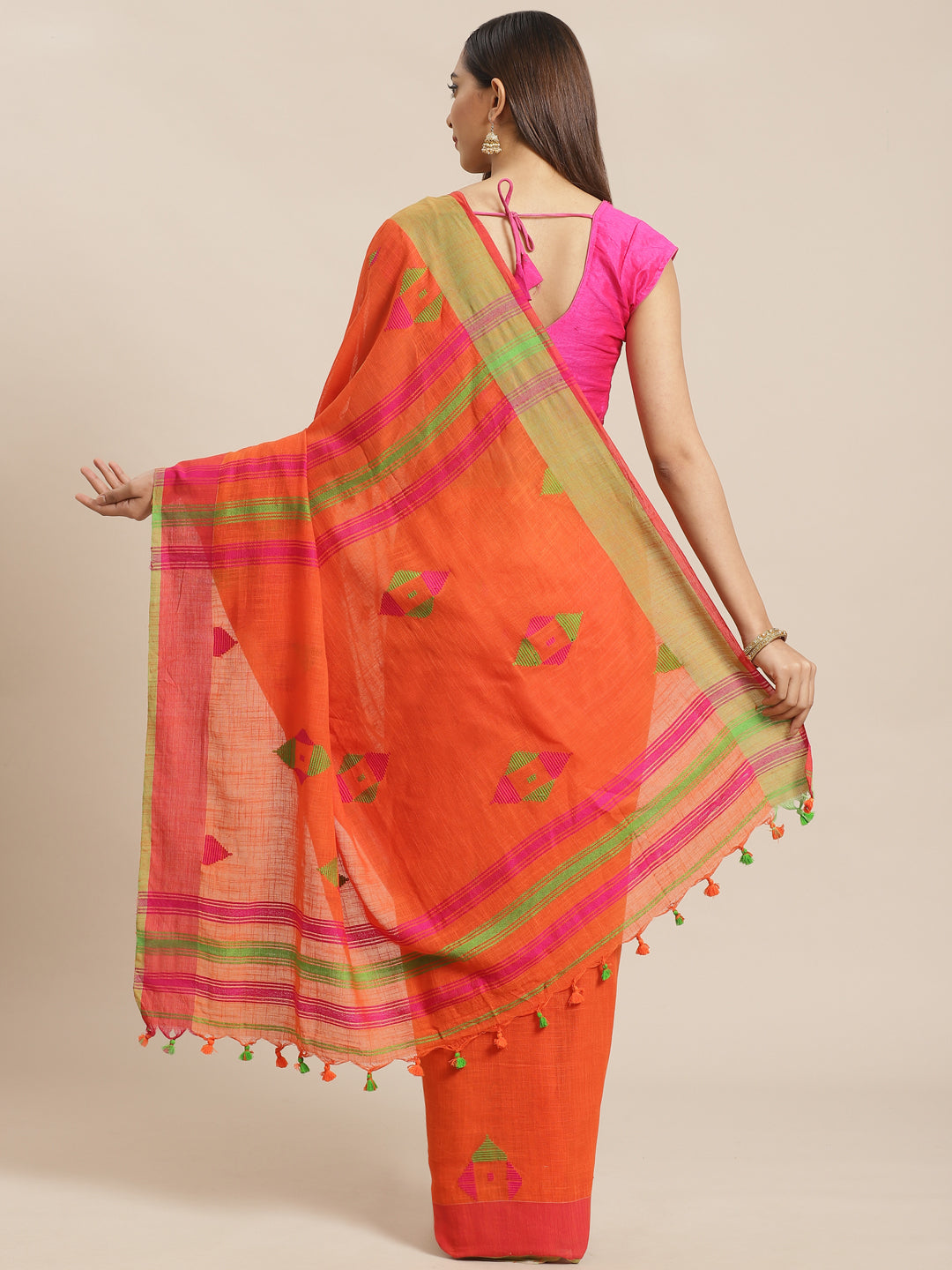 Orange and Green, Kalakari India Cotton Orange Hand crafted saree with blouse SHBESA0015-Saree-Kalakari India-SHBESA0015-Bengal, Cotton, Geographical Indication, Hand Crafted, Heritage Prints, Ikkat, Natural Dyes, Red, Sarees, Sustainable Fabrics, Woven, Yellow-[Linen,Ethnic,wear,Fashionista,Handloom,Handicraft,Indigo,blockprint,block,print,Cotton,Chanderi,Blue, latest,classy,party,bollywood,trendy,summer,style,traditional,formal,elegant,unique,style,hand,block,print, dabu,booti,gift,present,gla