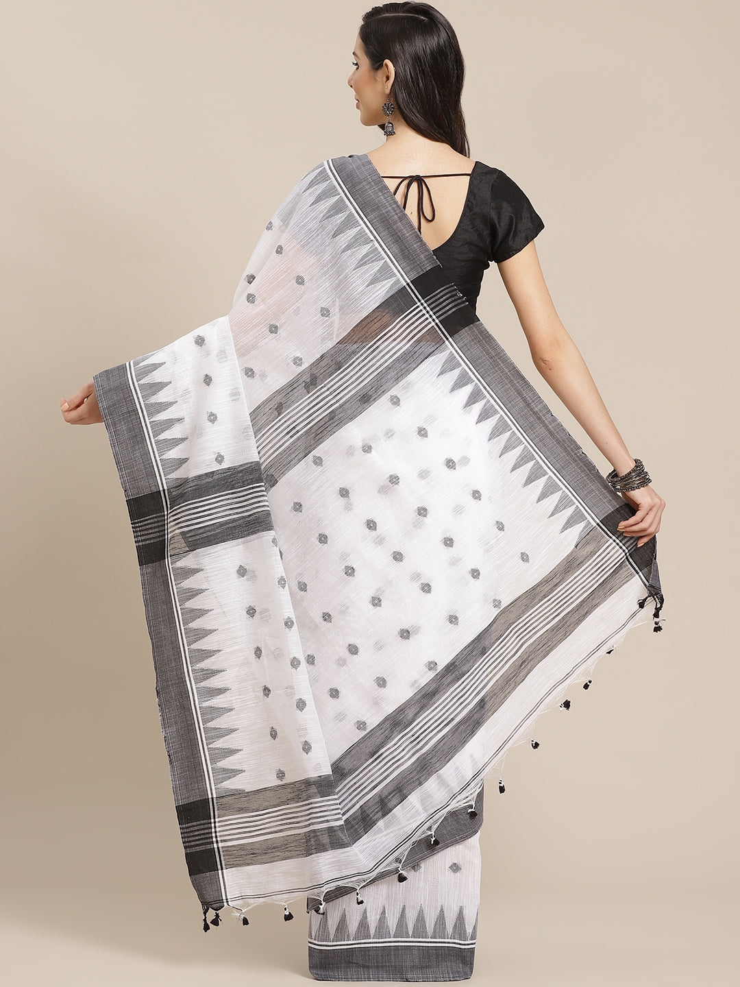 White and Grey, Kalakari India Ikat Silk Cotton Woven Design Saree with Blouse SHBESA0043-Saree-Kalakari India-SHBESA0043-Bengal, Cotton, Geographical Indication, Hand Crafted, Heritage Prints, Ikkat, Natural Dyes, Red, Sarees, Sustainable Fabrics, Woven, Yellow-[Linen,Ethnic,wear,Fashionista,Handloom,Handicraft,Indigo,blockprint,block,print,Cotton,Chanderi,Blue, latest,classy,party,bollywood,trendy,summer,style,traditional,formal,elegant,unique,style,hand,block,print, dabu,booti,gift,present,gl