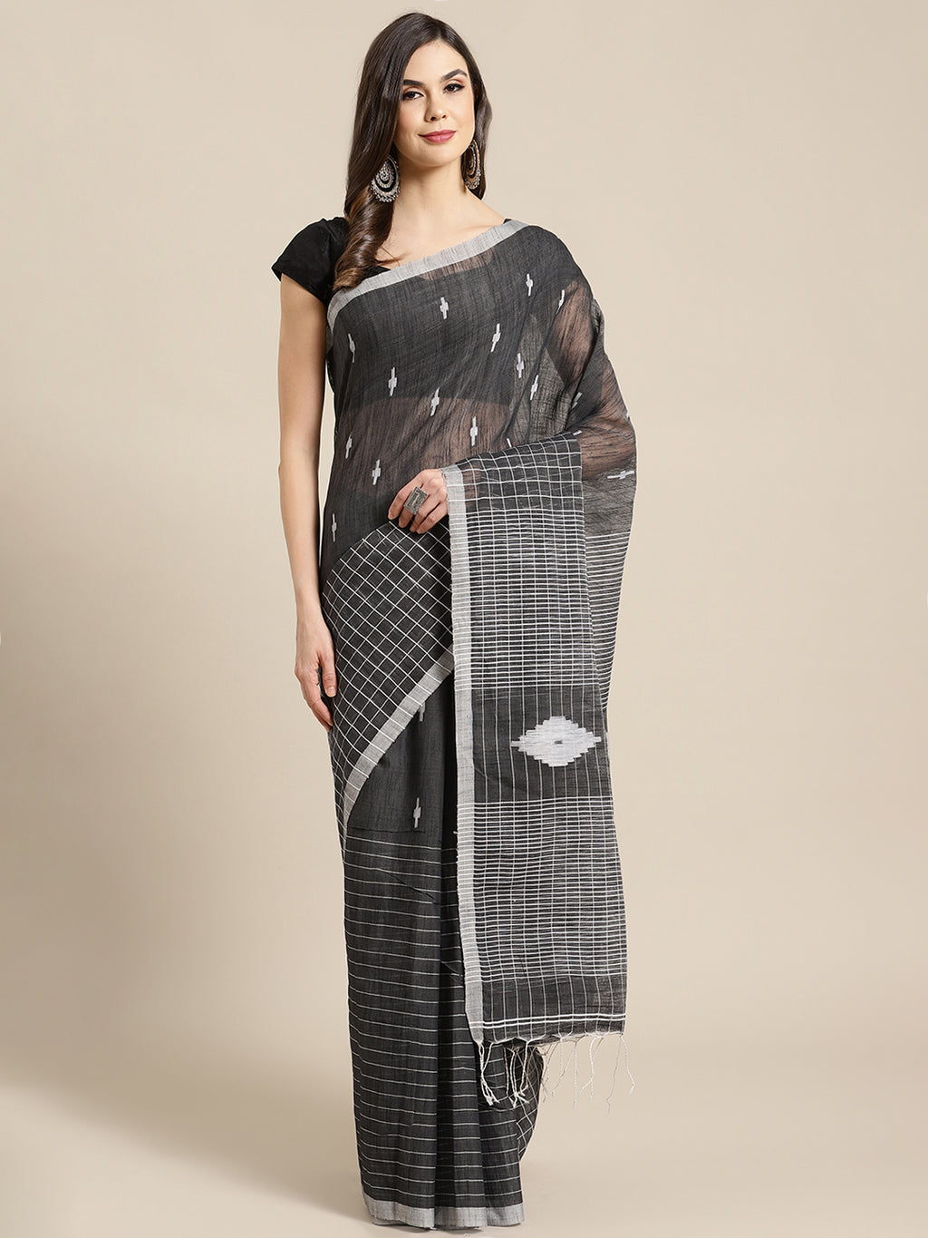 Grey and White, Kalakari India Ikat Silk Cotton Woven Design Saree with Blouse SHBESA0053-Saree-Kalakari India-SHBESA0053-Bengal, Cotton, Geographical Indication, Hand Crafted, Heritage Prints, Ikkat, Natural Dyes, Red, Sarees, Sustainable Fabrics, Woven, Yellow-[Linen,Ethnic,wear,Fashionista,Handloom,Handicraft,Indigo,blockprint,block,print,Cotton,Chanderi,Blue, latest,classy,party,bollywood,trendy,summer,style,traditional,formal,elegant,unique,style,hand,block,print, dabu,booti,gift,present,gl
