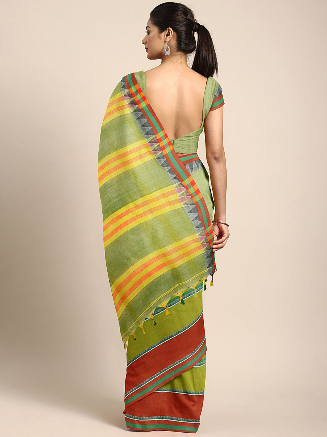 Green Jamdani Woven Design Saree With Blouse Piece SHBESA0065 SHBESA0065-Saree-Kalakari India-SHBESA0065-Geographical Indication, Hand Crafted, Handloom, Heritage Prints, Jamdani, Natural Dyes, Pure Cotton, Sarees, Sustainable Fabrics, West Bengal, Woven-[Linen,Ethnic,wear,Fashionista,Handloom,Handicraft,Indigo,blockprint,block,print,Cotton,Chanderi,Blue, latest,classy,party,bollywood,trendy,summer,style,traditional,formal,elegant,unique,style,hand,block,print, dabu,booti,gift,present,glamorous,