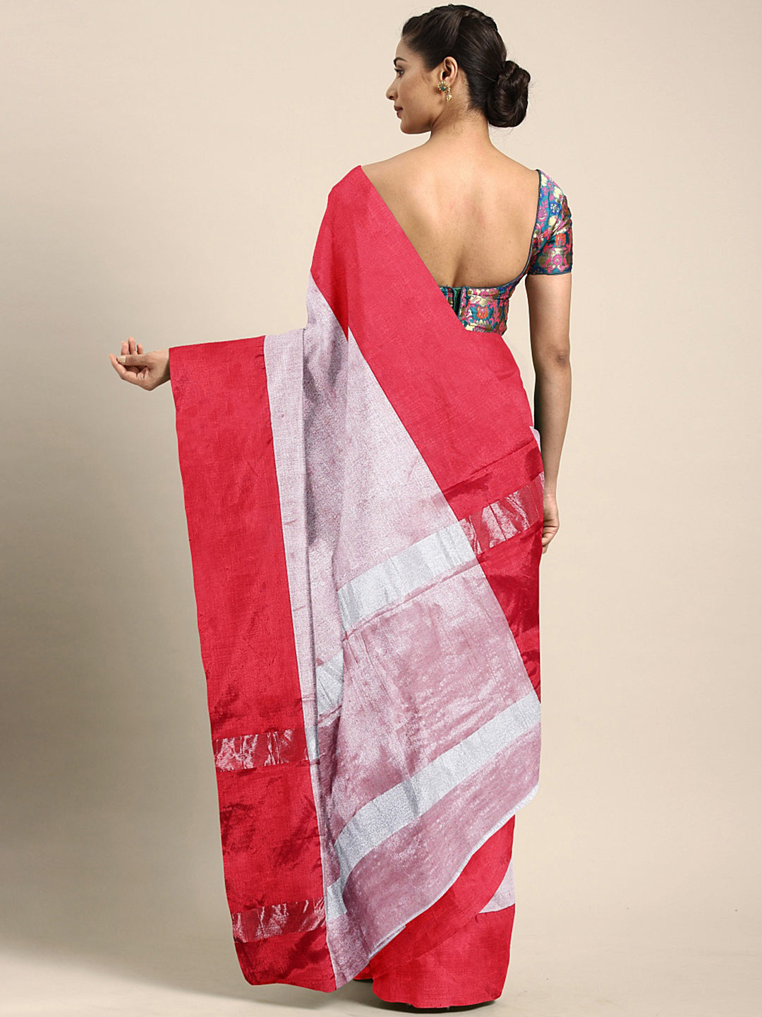 Kalakari India Upppada Silk Woven Saree With Blouse SKHSSA0007-Saree-Kalakari India-SKHSSA0007-Bollywood, Geographical Indication, Hand Crafted, Heritage Prints, Natural Dyes, Sarees, South Silk, Sustainable Fabrics, Uppada Silk, Woven-[Linen,Ethnic,wear,Fashionista,Handloom,Handicraft,Indigo,blockprint,block,print,Cotton,Chanderi,Blue, latest,classy,party,bollywood,trendy,summer,style,traditional,formal,elegant,unique,style,hand,block,print, dabu,booti,gift,present,glamorous,affordable,collecti