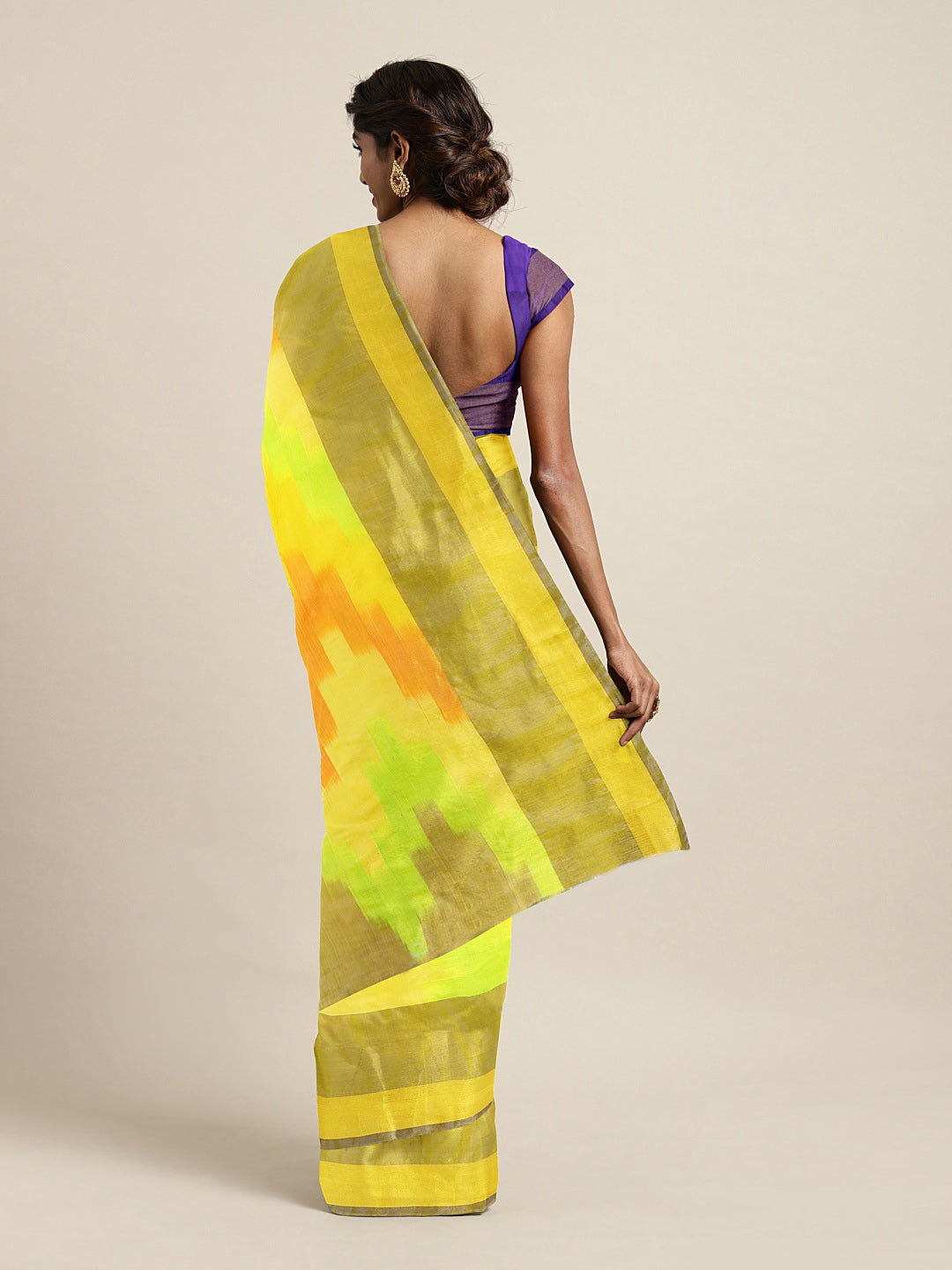 Kalakari India Upppada Silk Woven Saree With Blouse SKHSSA0016-Saree-Kalakari India-SKHSSA0016-Bollywood, Geographical Indication, Hand Crafted, Heritage Prints, Natural Dyes, Sarees, South Silk, Sustainable Fabrics, Uppada Silk, Woven-[Linen,Ethnic,wear,Fashionista,Handloom,Handicraft,Indigo,blockprint,block,print,Cotton,Chanderi,Blue, latest,classy,party,bollywood,trendy,summer,style,traditional,formal,elegant,unique,style,hand,block,print, dabu,booti,gift,present,glamorous,affordable,collecti