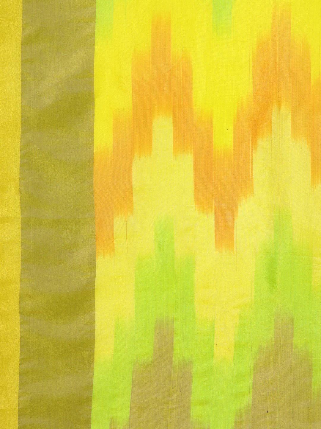 Kalakari India Upppada Silk Woven Saree With Blouse SKHSSA0016-Saree-Kalakari India-SKHSSA0016-Bollywood, Geographical Indication, Hand Crafted, Heritage Prints, Natural Dyes, Sarees, South Silk, Sustainable Fabrics, Uppada Silk, Woven-[Linen,Ethnic,wear,Fashionista,Handloom,Handicraft,Indigo,blockprint,block,print,Cotton,Chanderi,Blue, latest,classy,party,bollywood,trendy,summer,style,traditional,formal,elegant,unique,style,hand,block,print, dabu,booti,gift,present,glamorous,affordable,collecti