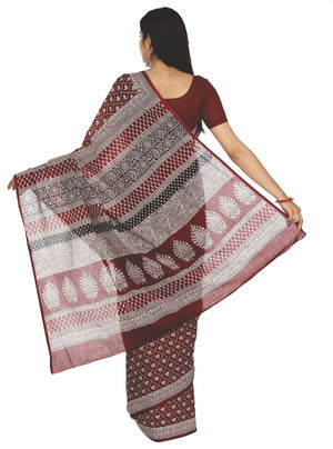 Maroon Cotton Handblock Bagh Print Handcrafted Saree-Saree-Kalakari India-ZIBASA0031-Bagh, Cotton, Geographical Indication, Hand Blocks, Hand Crafted, Heritage Prints, Natural Dyes, Sarees, Sustainable Fabrics-[Linen,Ethnic,wear,Fashionista,Handloom,Handicraft,Indigo,blockprint,block,print,Cotton,Chanderi,Blue, latest,classy,party,bollywood,trendy,summer,style,traditional,formal,elegant,unique,style,hand,block,print, dabu,booti,gift,present,glamorous,affordable,collectible,Sari,Saree,printed, ho
