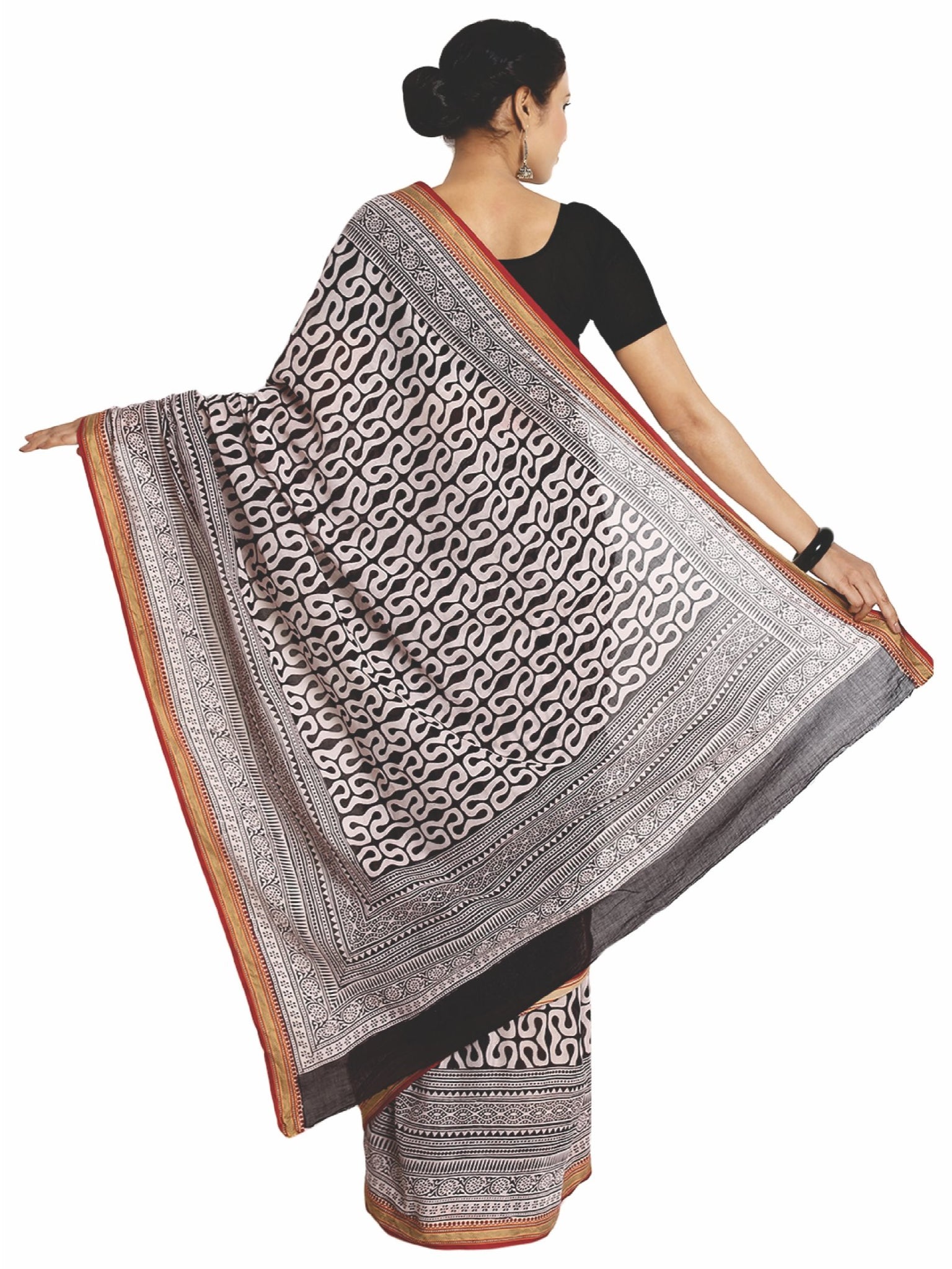 Off-White & Black Cotton Hand Block Bagh Print Handcrafted Saree-Saree-Kalakari India-ZIBASA0043-Bagh, Cotton, Geographical Indication, Hand Blocks, Hand Crafted, Heritage Prints, Natural Dyes, Sarees, Sustainable Fabrics-[Linen,Ethnic,wear,Fashionista,Handloom,Handicraft,Indigo,blockprint,block,print,Cotton,Chanderi,Blue, latest,classy,party,bollywood,trendy,summer,style,traditional,formal,elegant,unique,style,hand,block,print, dabu,booti,gift,present,glamorous,affordable,collectible,Sari,Saree