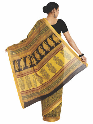 Yellow Cotton Hand Block Bagh Print Handcrafted Saree-Saree-Kalakari India-ZIBASA0044-Bagh, Cotton, Geographical Indication, Hand Blocks, Hand Crafted, Heritage Prints, Natural Dyes, Sarees, Sustainable Fabrics-[Linen,Ethnic,wear,Fashionista,Handloom,Handicraft,Indigo,blockprint,block,print,Cotton,Chanderi,Blue, latest,classy,party,bollywood,trendy,summer,style,traditional,formal,elegant,unique,style,hand,block,print, dabu,booti,gift,present,glamorous,affordable,collectible,Sari,Saree,printed, h