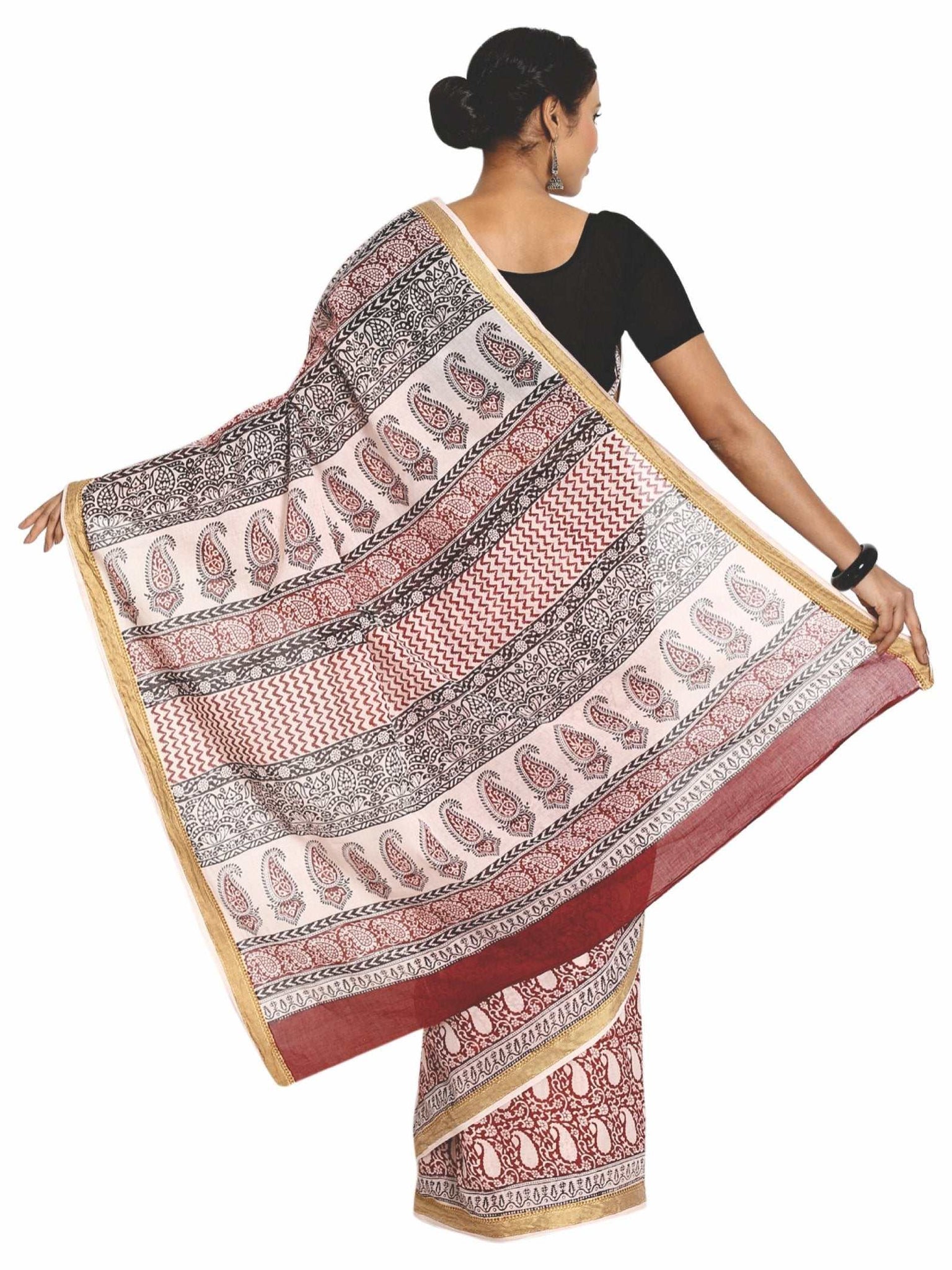Pink hand block print Bagh cotton saree with traditional handcrafted design.