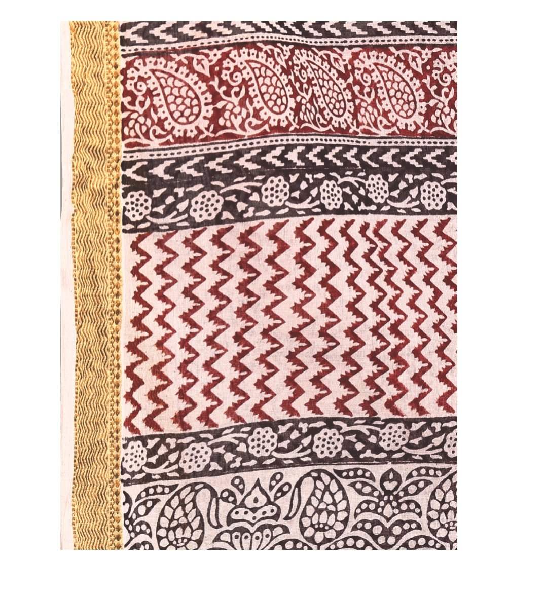 Pink Hand Block Print Bagh Cotton Traditional Handcrafted Saree-Saree-Kalakari India-ZIBASA0065-Bagh, Cotton, Geographical Indication, Hand Blocks, Hand Crafted, Heritage Prints, Natural Dyes, Sarees, Sustainable Fabrics-[Linen,Ethnic,wear,Fashionista,Handloom,Handicraft,Indigo,blockprint,block,print,Cotton,Chanderi,Blue, latest,classy,party,bollywood,trendy,summer,style,traditional,formal,elegant,unique,style,hand,block,print, dabu,booti,gift,present,glamorous,affordable,collectible,Sari,Saree,