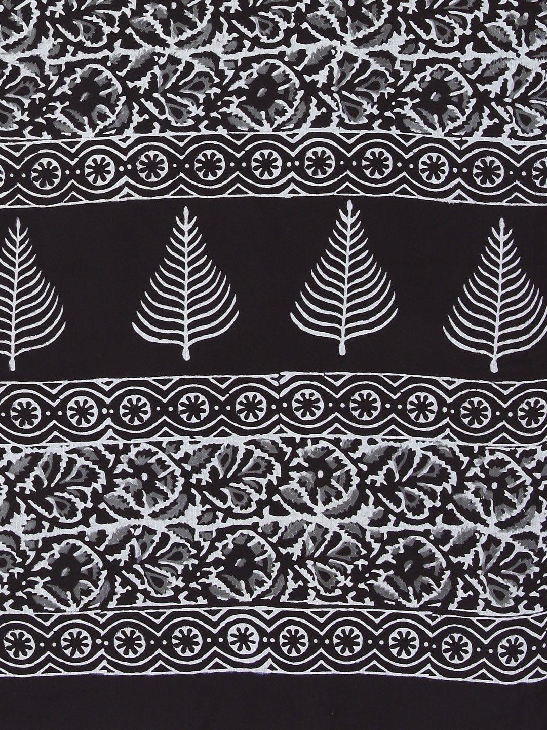 Black White Dabu Print Handcrafted Bagru Saree - Kalakari India