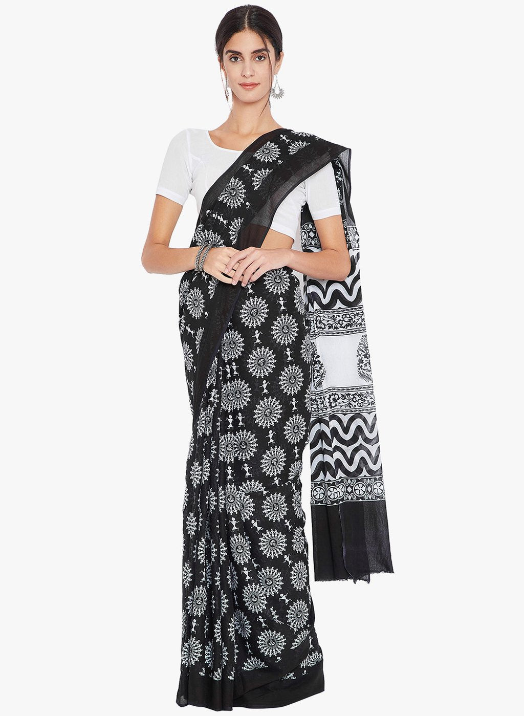 Black & White Screen Print Handcrafted Cotton Saree - Kalakari India