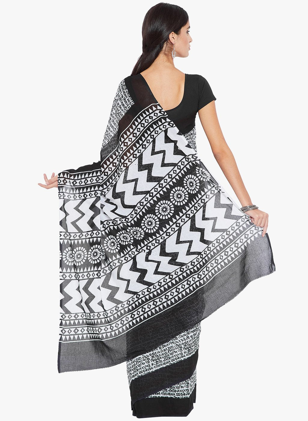 Black & White Screen Print Handcrafted Cotton Saree - Kalakari India